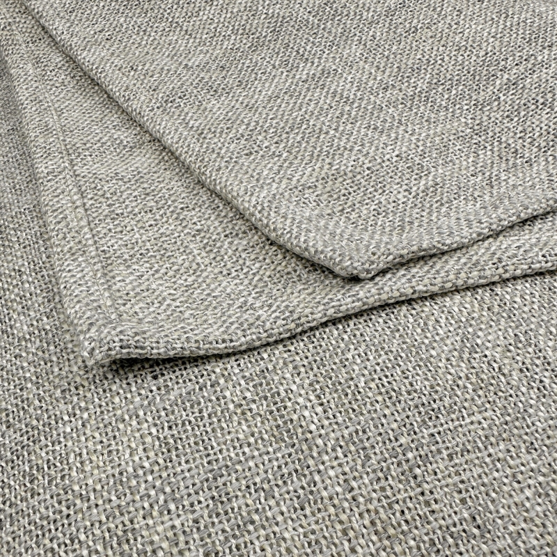 Duża szarobeżowa narzuta na łóżko podwójne MIST - detal