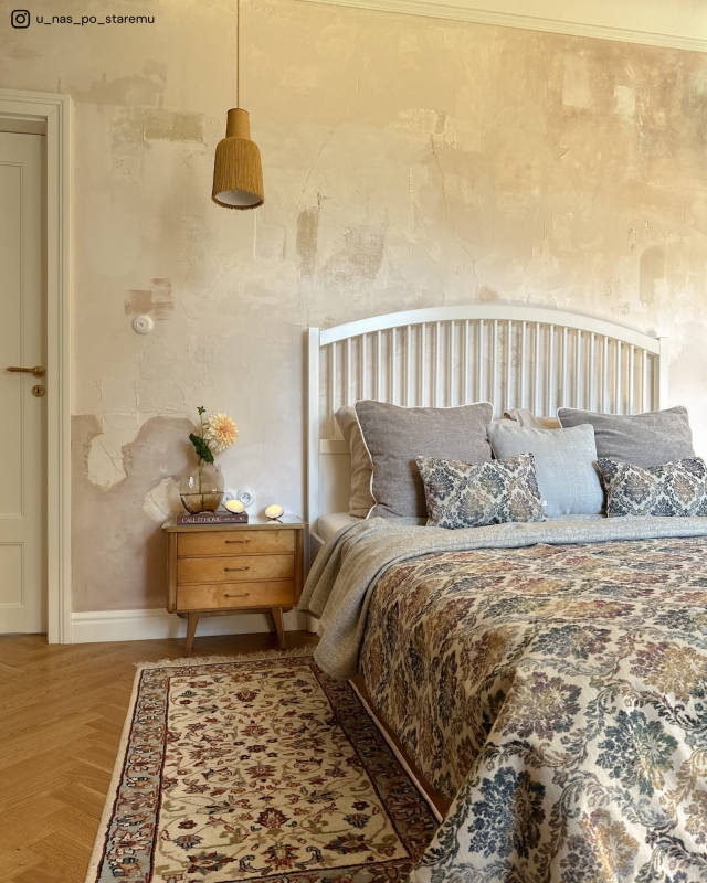 Dwustronna żakardowa narzuta na łóżko z ornamentowym wzorem FARMHOUSE II - aranżacja