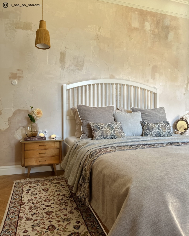 Dwustronna żakardowa narzuta na łóżko z ornamentowym wzorem FARMHOUSE II - aranżacja