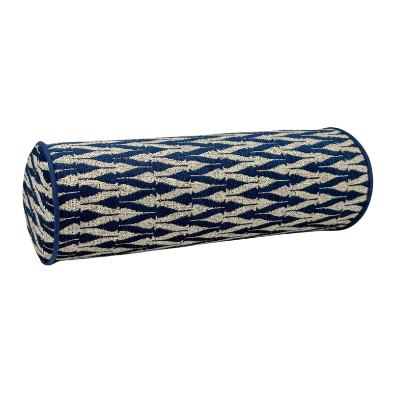 Granatowa poduszka wałek w geometryczny wzór VERSO II