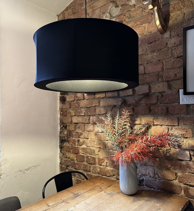 Lampa akustyczna Aurora - aranżacja w restauracji Bo.