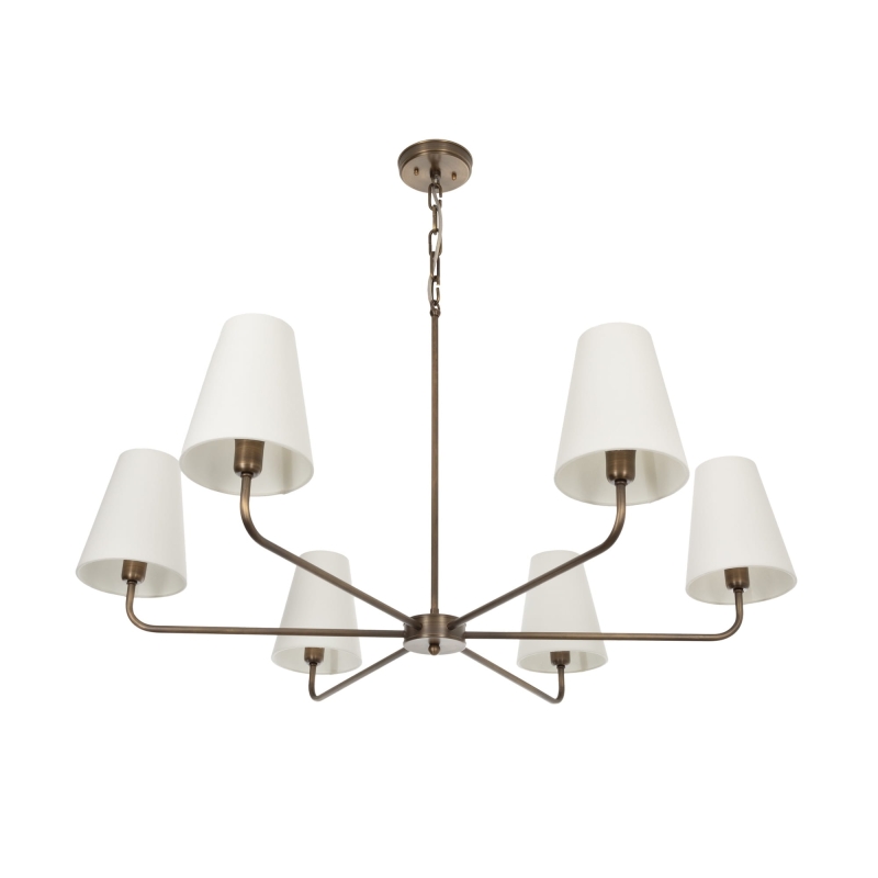 Mosiężny postarzany żyrandol z białymi abażurami CLASSY PLUS.