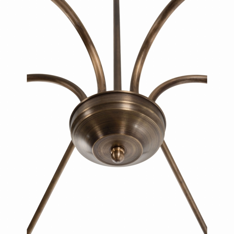 Elegancki mosiężny żyrandol postarzany z lnianymi abażurami POSH - detal konstrukcji.