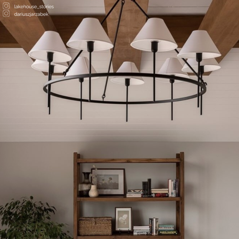 Żyrandol klasyczny czarny SUBLIME M - aranżacja jako abażur do dużej sypialni.