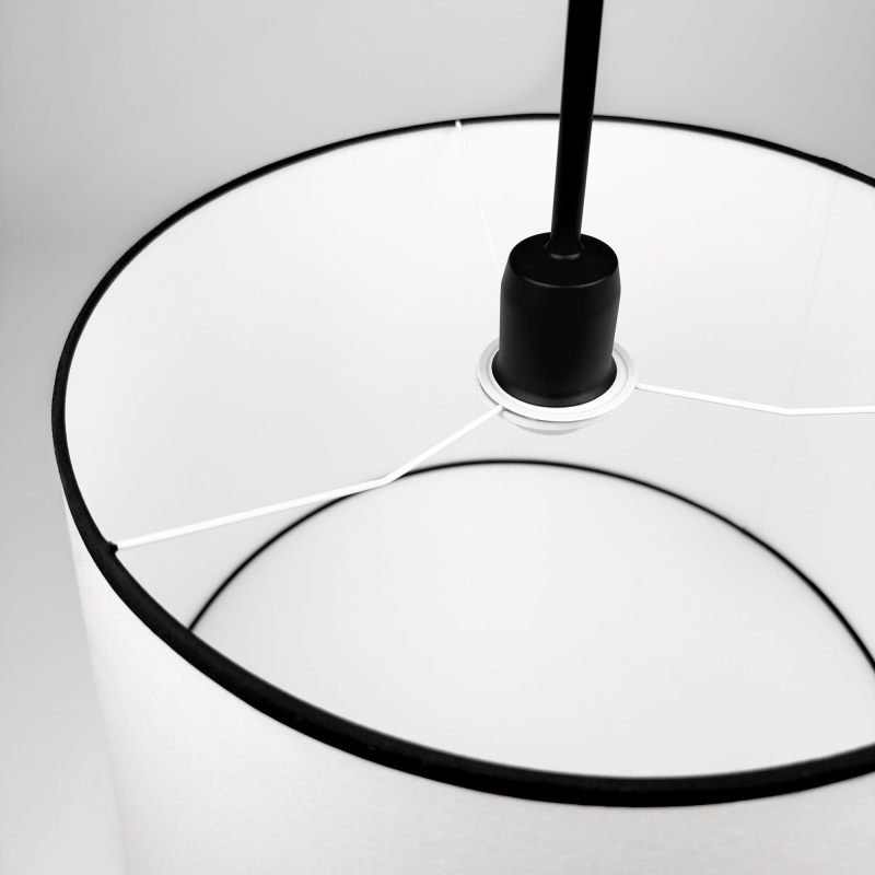 Biało-czarna lampa wisząca na łańcuchu ze stożkowym abażurem SILIA BLACK I biało-czarny - detal