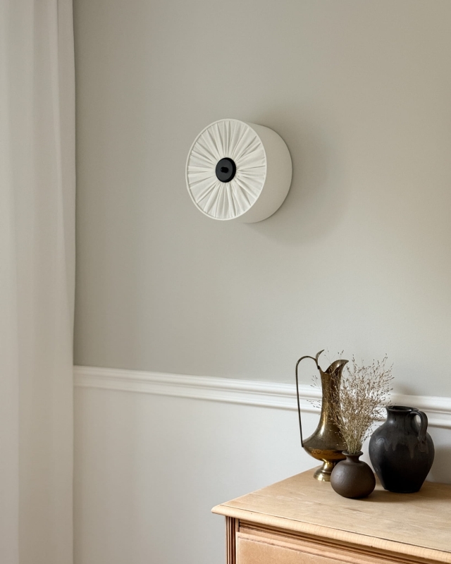 Elegancki kinkiet w kolorze złamanej bieli PLISE BLACK I.