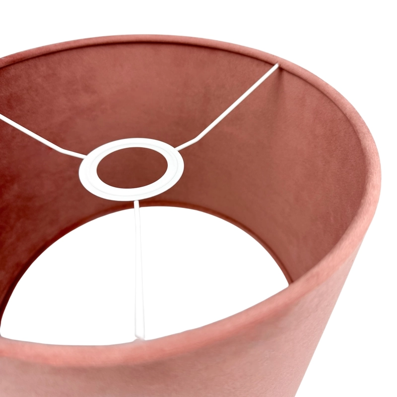 Welurowy abażur brudny róż BASE - abażur walec 25 cm - detal.