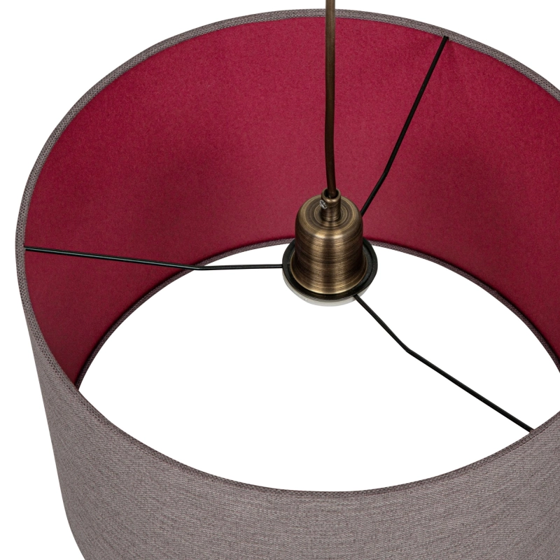 Mosiężna lampa wisząca z szarobrązowym abażurem z rubinowym wnętrzem RUBIA PATINA I - detal.