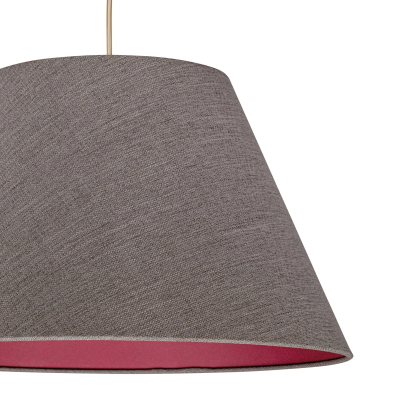 Mosiężna lampa wisząca z szarobrązowym abażurem z rubinowym wnętrzem RUBIA PATINA III - detal.