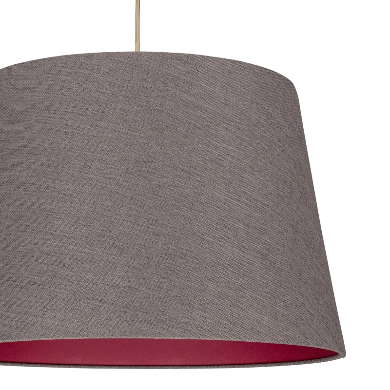 Mosiężna lampa wisząca z szarobrązowym abażurem z rubinowym wnętrzem RUBIA PATINA IV - detal.