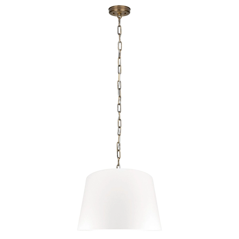 Postarzana mosiężna lampa wisząca z patyną z abażurem złamana biel z bawełny SILIA PATINA I biały.