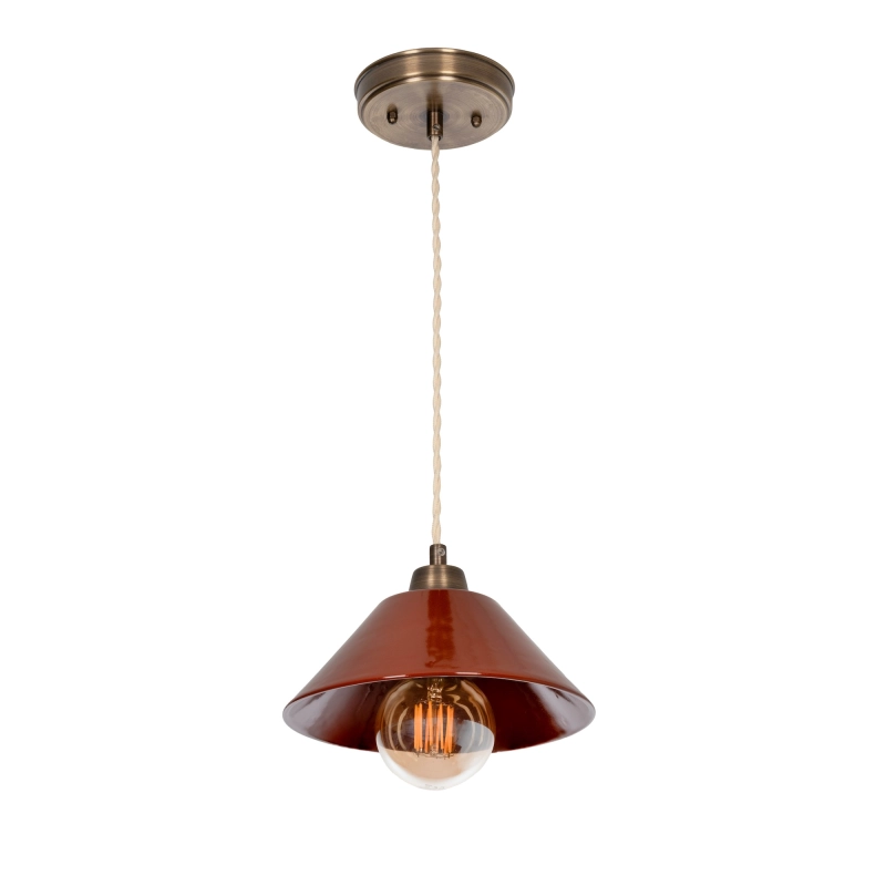 Lampa Mila patina-Carmine.jpgaMosiężna lampa wisząca z ceramicznym bordowym kloszem MILA PATINA WIDE Carmine.