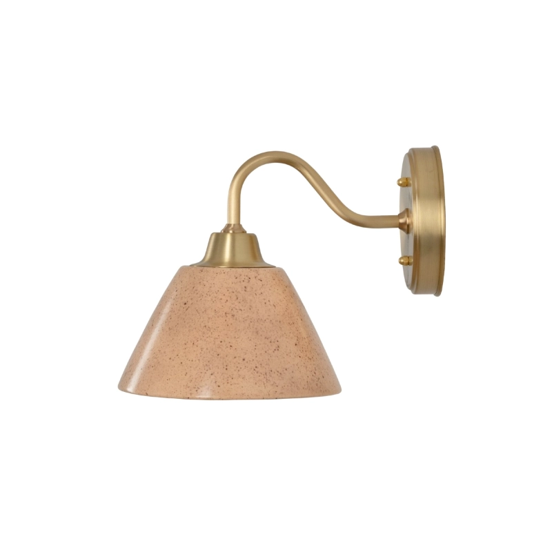 Mosiężny kinkiet z ceramicznym kloszem w ciepłym odcieniu beżu MILO CLASSIC Sandstone.