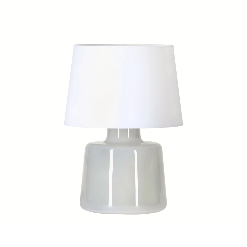 Lampa stołowa SANTANA ICE w białym kolorze z błyszczącą, jasnoszarą powłoką z białym abażurem w kształcie stożka.