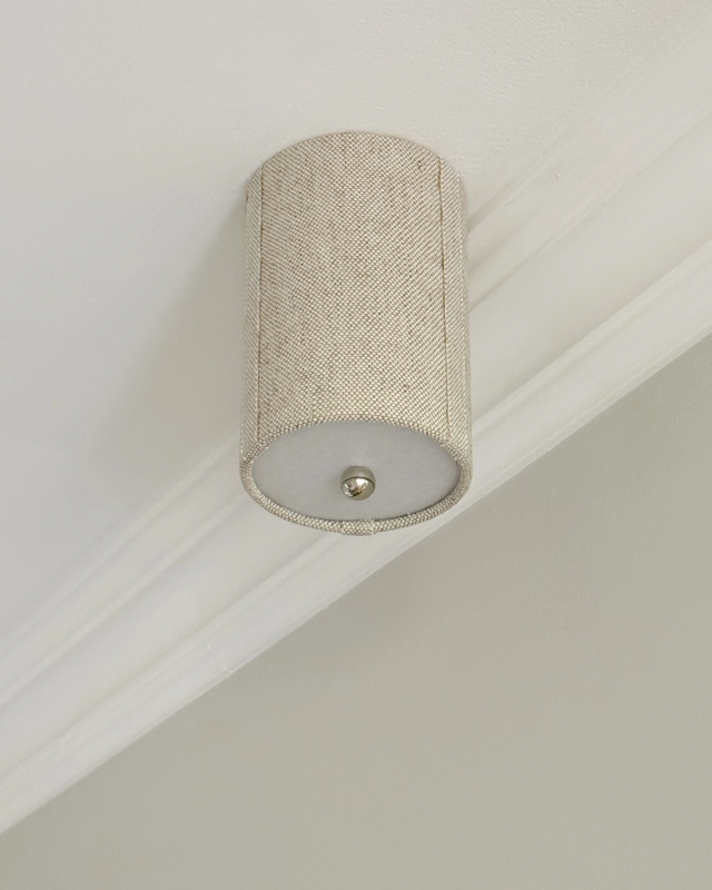 Lniany spot sufitowy z niklowaną kulką montowany na magnes do sufitu PLISE SILVER len
