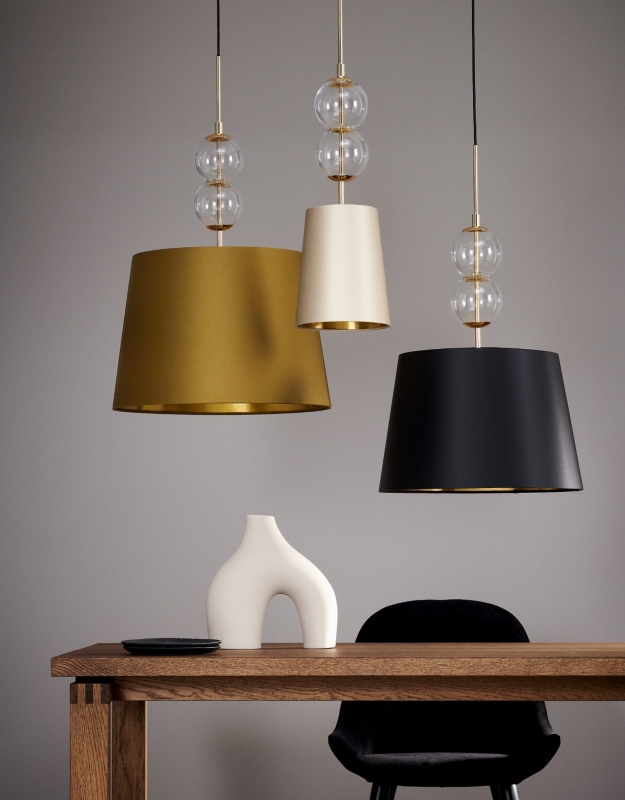 Kolekcja lamp wiszących COCO w trzech rozmiarach.