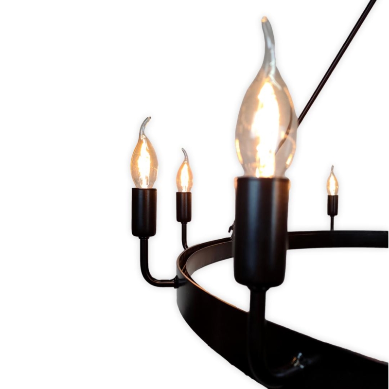 Duży, okrągły żyrandol metalowy czarny z 12 punktami świetlnymi - detal.