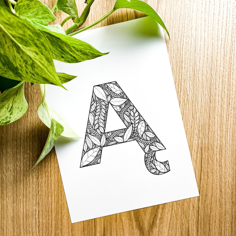 Plakat posiadający motyw roślinny z możliwością personalizacji - litera Ą