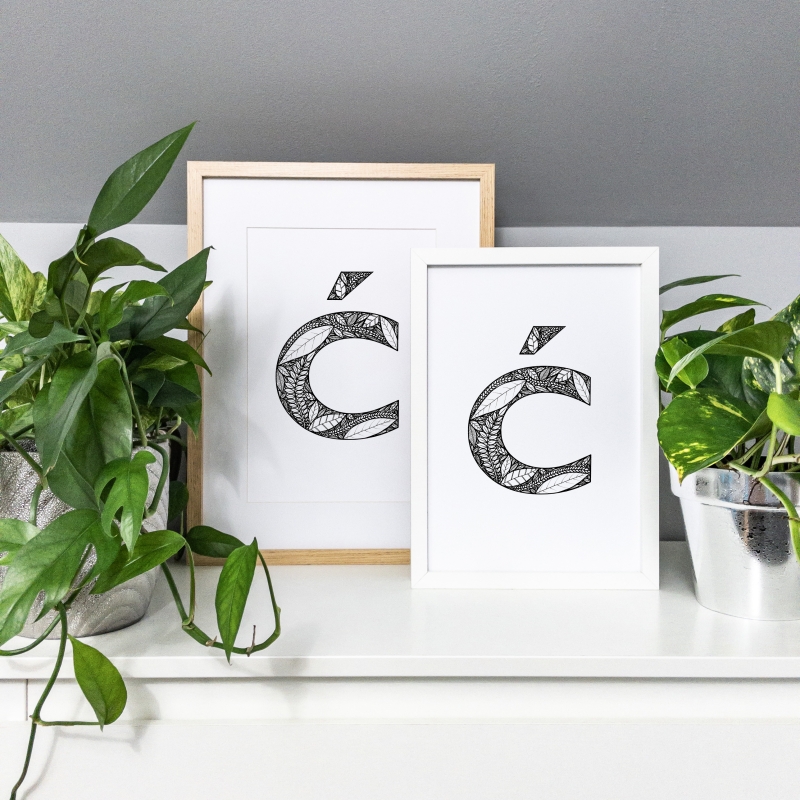 Plakat posiadający motyw roślinny z możliwością personalizacji - litera Ć - w ramach