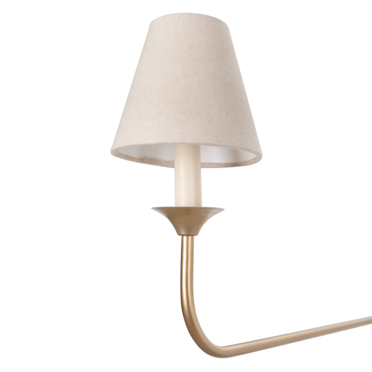 Duży złoty żyrandol z małymi lnianymi abażurami FARMHOUSE - detal.