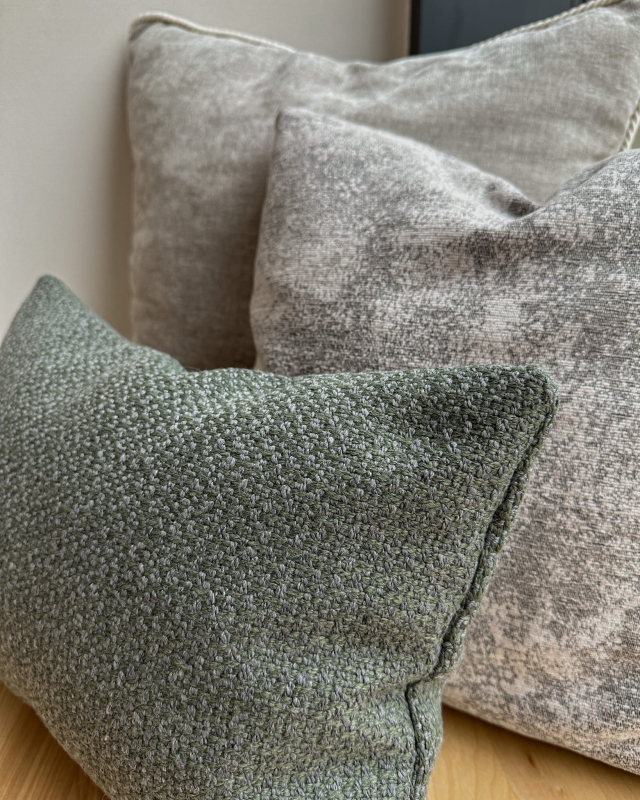 Zestaw poszewek na poduszki IDA - detal.