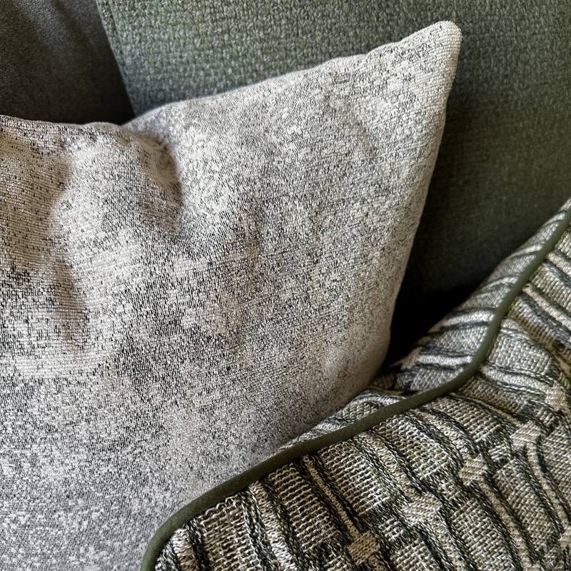 Zielony zestaw poszewek na poduszki No. 5 - detal