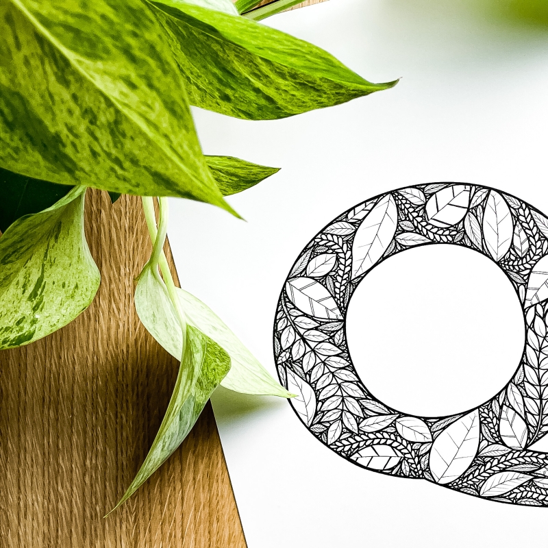 Plakat posiadający motyw roślinny z możliwością personalizacji - litera Q - detal