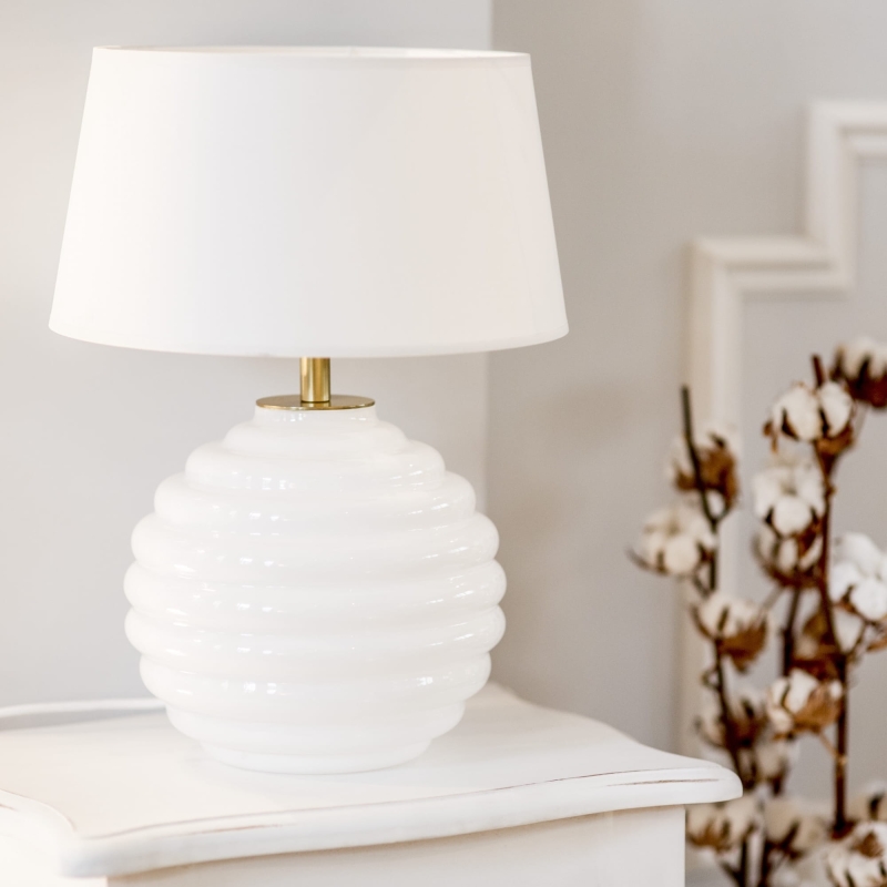 Biała lampka stojąca z białym abażurem ANTIBES WHITE.