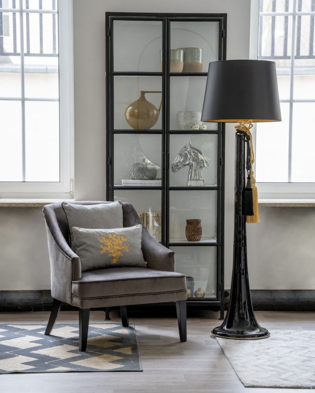 Czarna szklana lampa podłogowa ZURICH BLACK