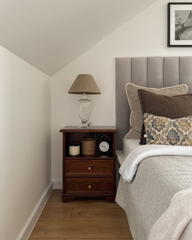 Lniany abażur stożek 30 cm ILIA - aranżacja