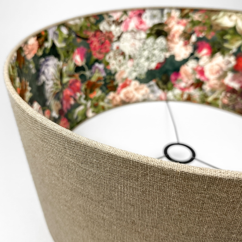 Lniany abażur z kwiatowym wzorem wewnątrz walec 50 cm AURA - detal