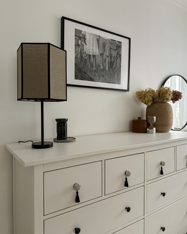 Lniany abażur sześciokątny 29 cm GABIA - aranżacja